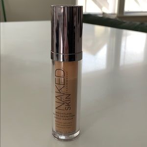 Naked skin makeup